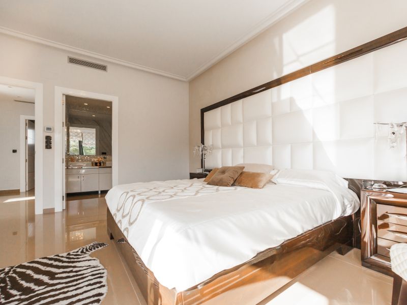 ralph ravi kayden FqqiAvJejto unsplash ralph ravi kayden FqqiAvJejto unsplash